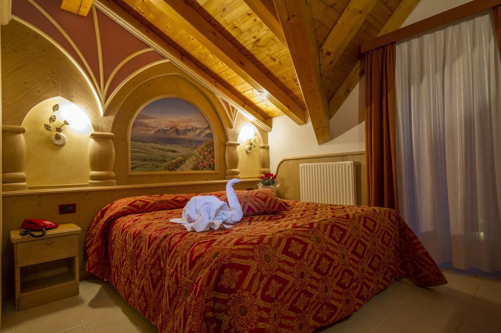 Hotel Orchidea Passo del Tonale Esterno foto