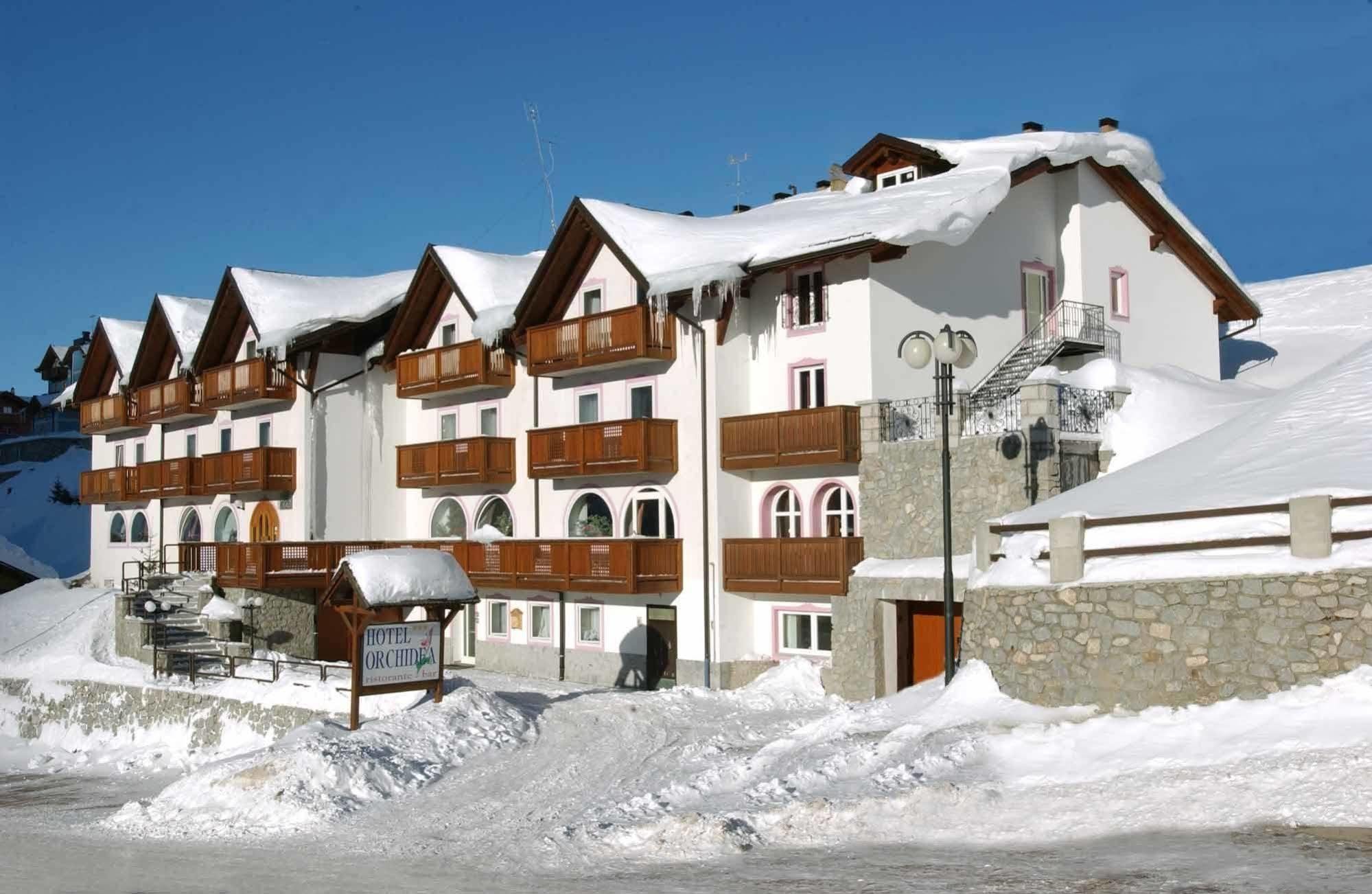 Hotel Orchidea Passo del Tonale Esterno foto